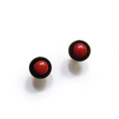 Paire de BOUCLES D'OREILLES en or jaune 18k...