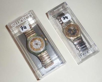 SWATCH. Deux montres à quartz, bracelet extensible....