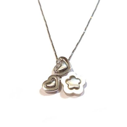 COLLIER en or gris 18k (750/°°), tour de...