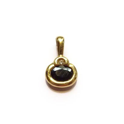 PENDENTIF en or jaune 18k (750/°°), orné...
