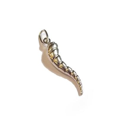 PENDENTIF en or gris 18k (750/°°), stylisant...