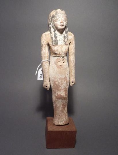 Porteuse d'offrandes ou concubine debout....