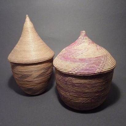 Lot de deux paniers Tutsi, Rwanda

Fibres...