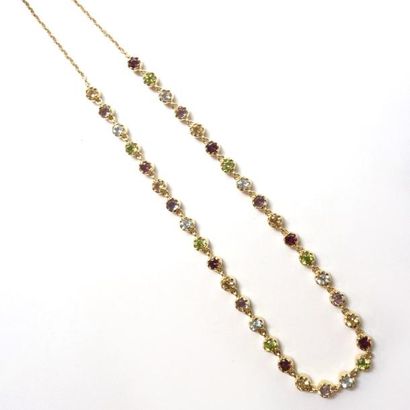 COLLIER en vermeil (925°/°°) orné de pierres...