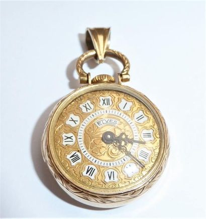 MONTRE DE COL en or 18K 750°/°°, dos à décor...