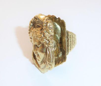 BAGUE POISON en or jaune 14K 585°/°° ornée...