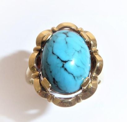 BAGUE en or18K 750°/°°  ornée d’une pierre...