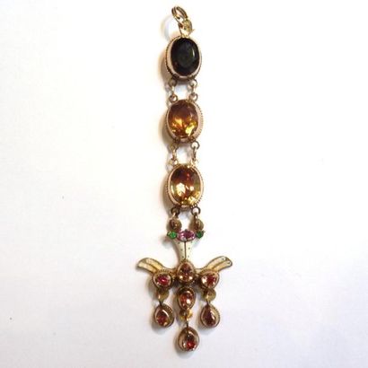 PENDENTIF 