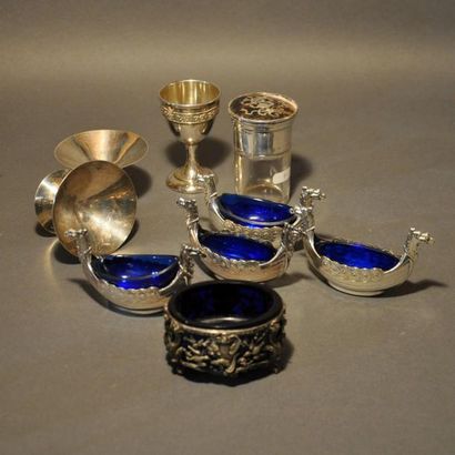 Lot en argent 925°/°°comprenant: une paire...
