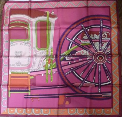 HERMES. Foulard carré en soie, modèle 