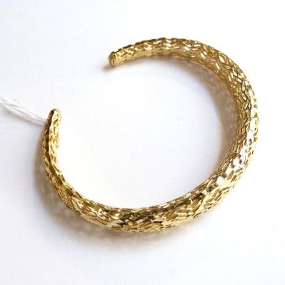 BRACELET jonc en vermeil (925°/°°) ajouré....