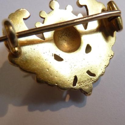 WIESE - BROCHE en or jaune 18K (750°/°°)...