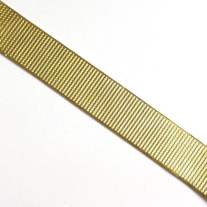 BRACELET ruban en or jaune 18K (750°/°°)....