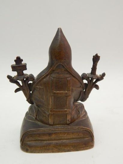 Statuette de Tsongkapa en bronze, assis sur...