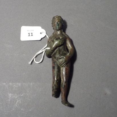 Vénus pudique en bronze à patine verte. Epoque...