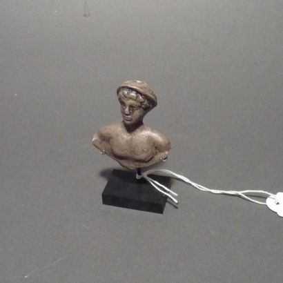 Applique de Mercure en argent, la tête portant...