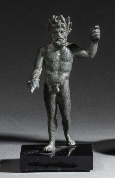 Statuette représentant le dieu Jupiter barbu,...