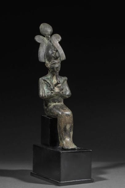 Statuette votive représentant le dieu Osiris...