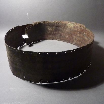 Rare ceinture Sassanide en bronze à décor...