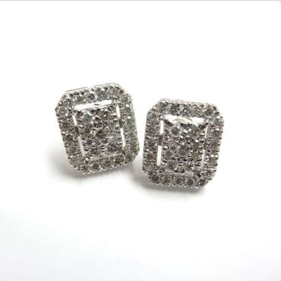 Paire de BOUCLES D'OREILLE en or 18K (750/°°)...