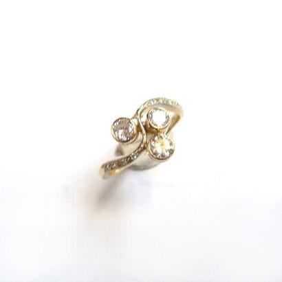 BAGUE tourbillon en or jaune 18k (750/°°),...