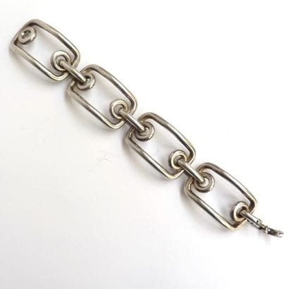 HERMÈS. BRACELET en argent (925/°°) articulé...