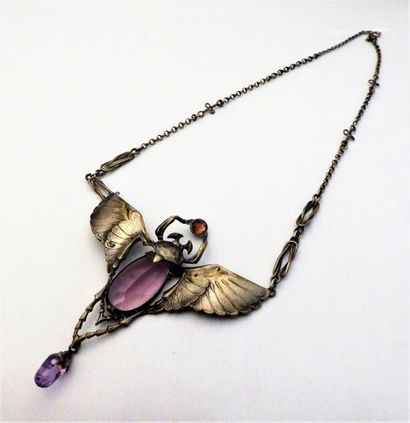 1 lot de bijoux fantaisie, vers 1920. Un...