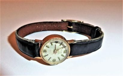 MONTRE DAME boîtier en or jaune 18K (750/°°),...