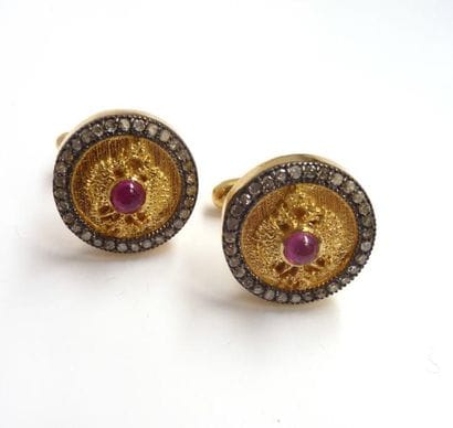 Paire de BOUTONS DE MANCHETTE en vermeil...