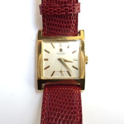 UNIVERSAL. MONTRE en or 18K (750°/°°). Mouvement...