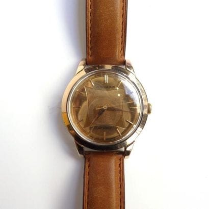 MOVADO. MONTRE modèle KINGMATIC. Mouvement...