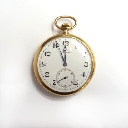 350 bis. LONGINES. Montre de gousset en or...