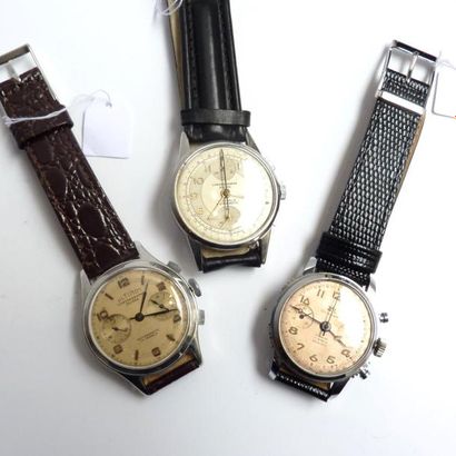 ENSEMBLE de 3 montres chronographes, en acier...