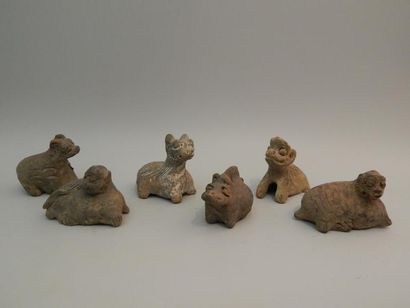 Six animaux du zodiaque chinois en terre...