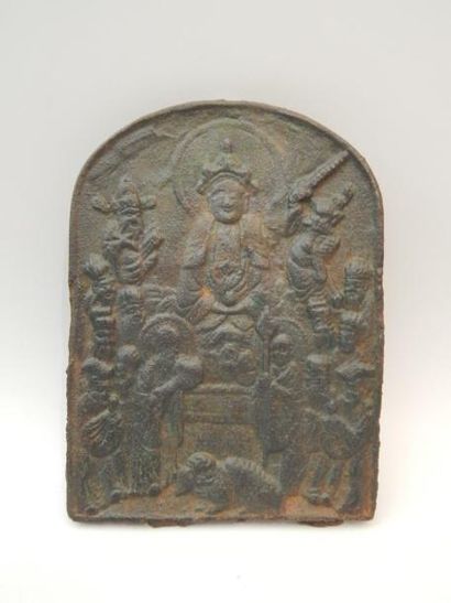 Plaque en fonte de fer à décor d’une procession....