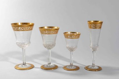 Service de verres en cristal de St Louis...