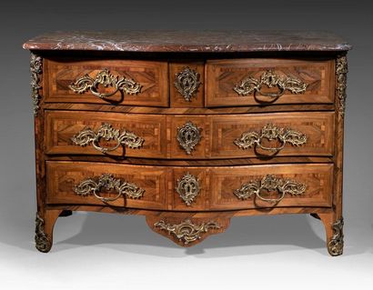 Commode en bois de placage marqueté, d’époque...