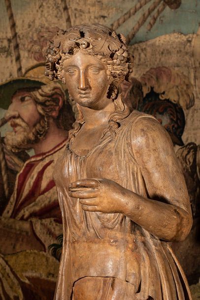 Suite de 4 statues en terre cuite représentant...