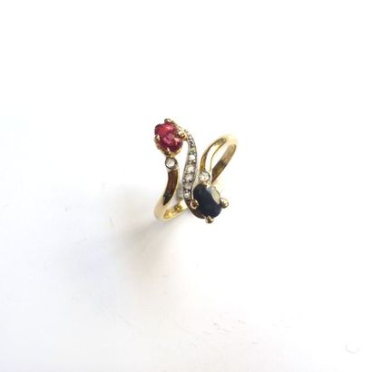 BAGUE en or jaune 18K (750/°°) 
