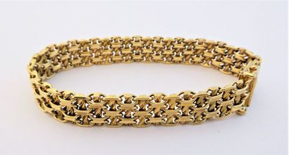 BRACELET en or jaune 18K (750/°°) à maille...