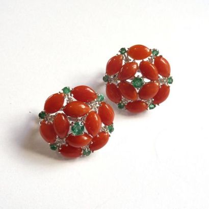 Paire de BOUCLES D'OREILLES 