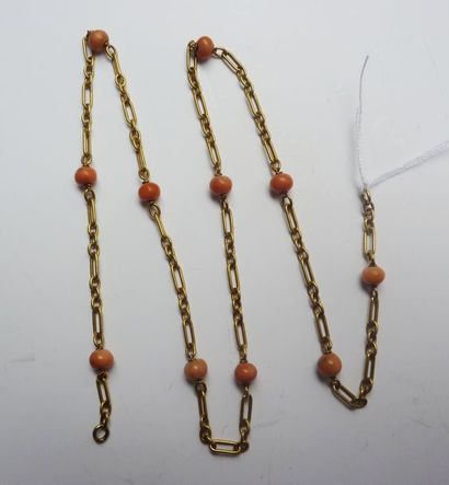 PARTIE DE COLLIER POUR DEBRIS en or 18K (750/°°)...
