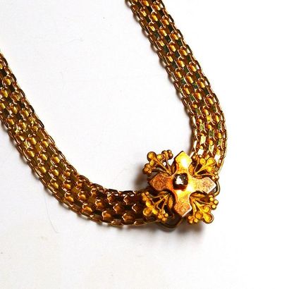COLLIER ruban en or jaune 18K (750/°°). Poids...