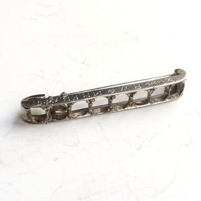 TIFFANY &Co - Monture de broche en platine....