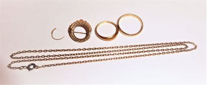LOT D'OR POUR DEBRIS 18K (750/°°) comprenant...