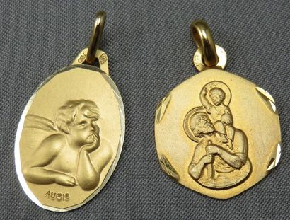 LOT de deux médailles 