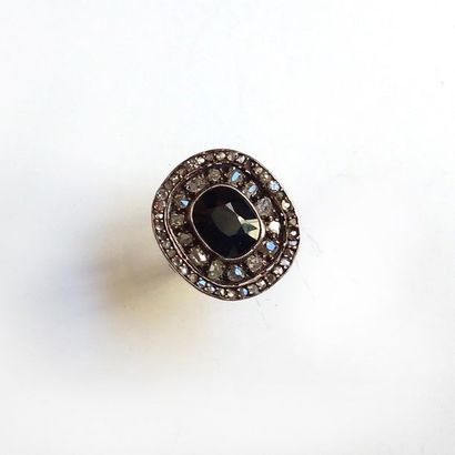 BAGUE ancienne en or jaune 18K (750/°°) et...