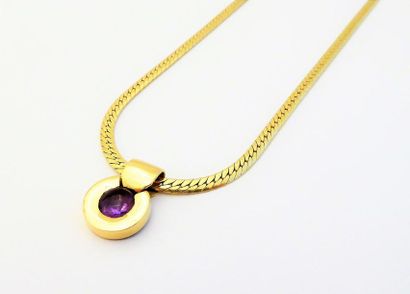 COLLIER en or 18k (750/°°) maille anglaise...