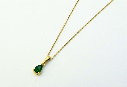 COLLIER en or 18k (750/°°) composé d'une...