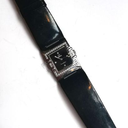 OMEGA. MONTRE DE DAME modèle 